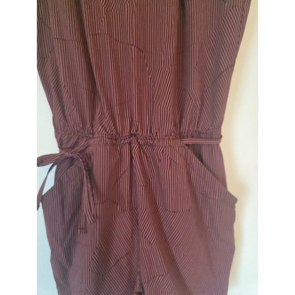 Mountain Hardwear Railay Burgundy Striped belted Romper XS Lightweight - Picture 9 of 12